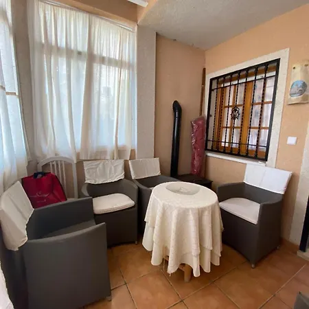 فيلة Casa Gongora *